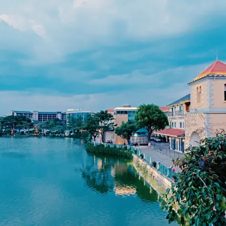 Jianshui Xinjushui HealingVilla Lake View Homestay (Jianshui Ancient City Chaoyang Tower)