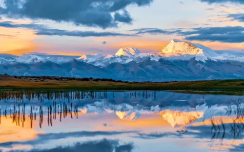 Shoulvrujia Pebble Hotel (Daocheng Yading Scenic Area New Tourist Service Center)