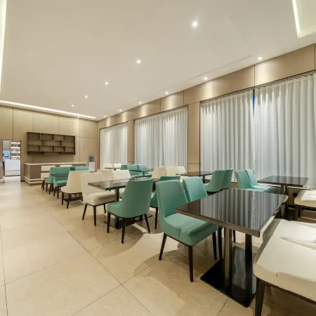 Yeste Hotel (Changshun County Government)