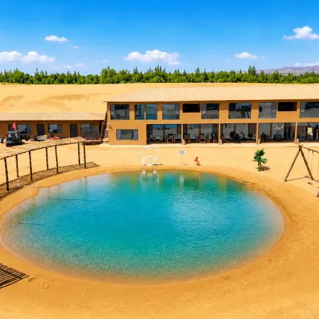 Zhongwei Shapotou Tengger Desert Camping Hotel
