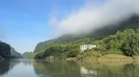 Boatreach Retreat Zhangjiajie - Nouto- ja jättöpalvelut