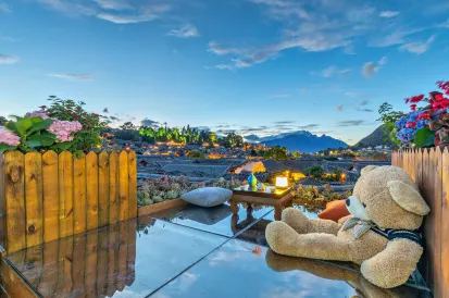 Lijiang JianXueShan Snow Mountain View Boutique Inn