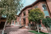 Ichan Qal'a Premium Class Hotel