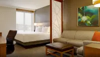 Hyatt Place Yonkers Các khách sạn ở Yonkers