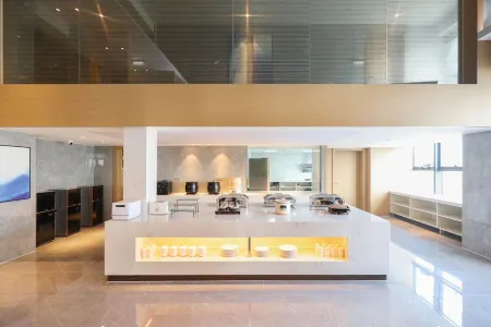 Qingmu Select Hotel (Jurong Baohua Xianlin Avenue Yuanboyuan Branch)