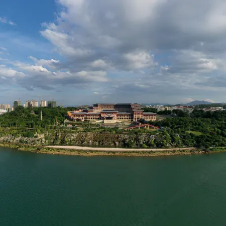 Wyndham Baise Resort