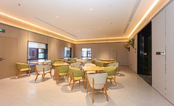 JI Hotel (Nanchang Bayi Square West Qingshanhu Metro Station))