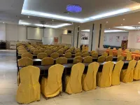 Tongren Rujia Hotel - Kitchens