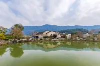 Taohuatanpan Shihua Shanshui Hotel