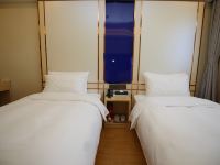 汉庭酒店(张家口宣化火车站店) - 高级双床房