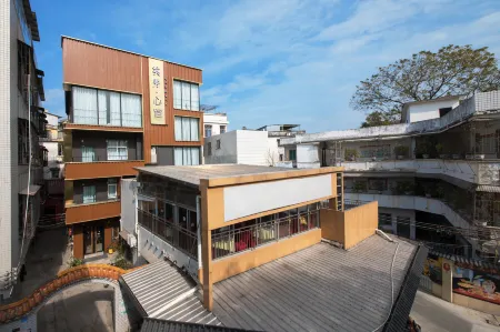 Xihu Yingxiu Xinsu Guesthouse Отели рядом с достопримечательностью «Yuanmiao Temple»