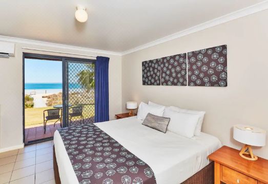 멍키미아 돌고래 리조트