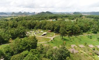 YUNTUN STARRY SKY TENT HOTEL