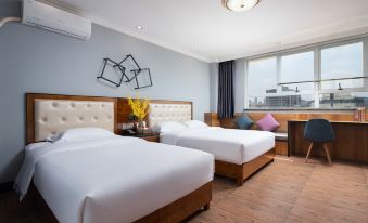 Hillyue Hotel (Jiefang Xiqilou Old Street)