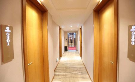 Jinggangshan Phoenix Business Hotel - Housity