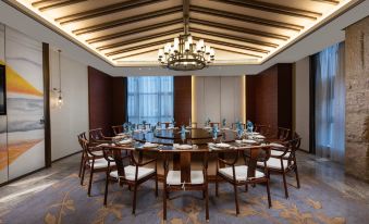 Ramada Plaza by Wyndham Xiamen - Housity