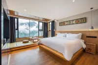 Floral Lux Hotel·Dagu glacier gaer Manor Hotels in Heishui