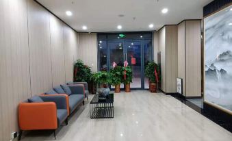 Junlai Hotel (Lu'an Sanshipu Town Changjiang East Road)
