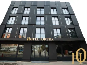 Hotel Opera