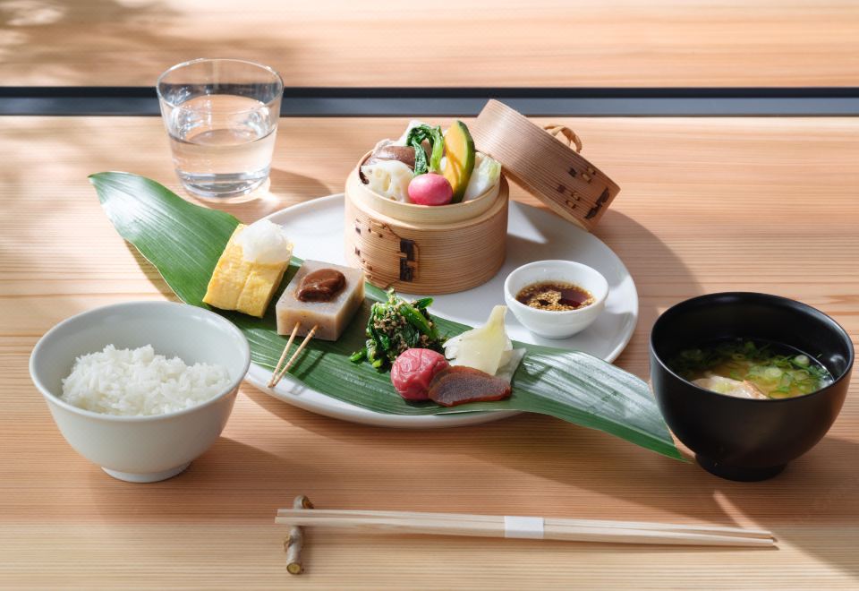 나라마치 전통 거리에 위치한 미로쿠 나라 바이 더 쉐어 호텔의 외관 이미지