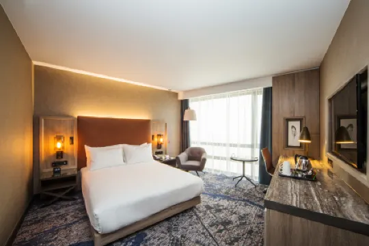 DoubleTree by Hilton London Kingston Upon Thames Отели в г. Лондон