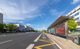 Ibis Styles (Hai'an High-speed Railway Station)