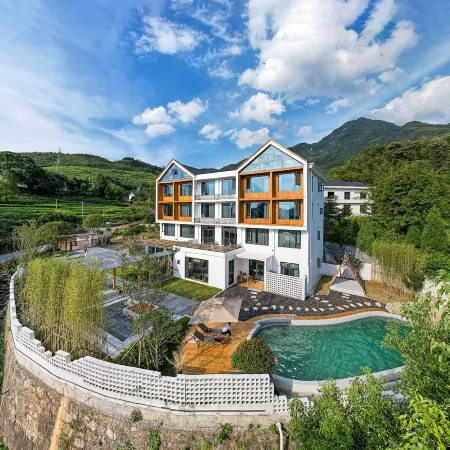 Wugong Mountain falls in love with Huaxi