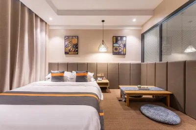 Amy seven season Boutique Hotel (Tengzhou coach station Jiayu market store) Các khách sạn gần Weishan Lake Wetlands Red Lotus Scenic Area