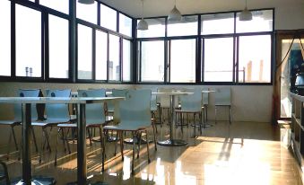 柏悦酒店(红安影视城店) - Housity
