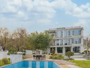 Popular Cultural Hotels in Changxing