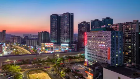 Zhuhai Beijing Hotel (Jinan University Pearl Station Branch)