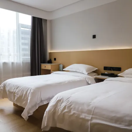 Homeinn Pebble Hotel (Shanxi Xinghuacun Fenjiuchang Scenic Area)