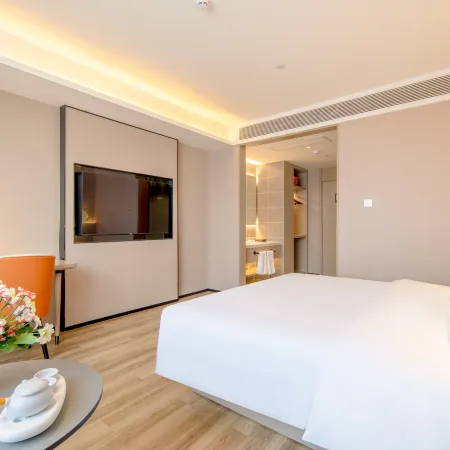 Starway Hotel (Jiaxiang High-Speed Railway Station Stone Sculpture Plaza)