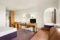 Days Inn by Wyndham Kendal Killington Lake Hotel dekat Roadchef Killington Lake South Motorway Services