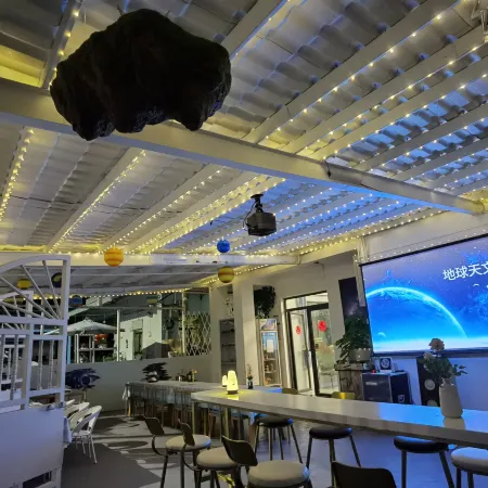Starlight Creator Inn Отели рядом с достопримечательностью «Кичонг Бич»