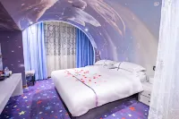 Dunhuang City Collection Hotel (Shazhou Night Market)