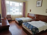 Wuyuan Family Hotel