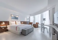 Robin Nobin Tianjin Airport