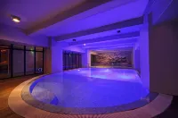 Legacy Ottoman Hotel - piscina