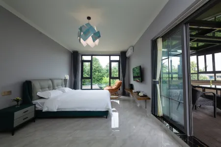 Qinsu Garden Holiday Home Отели рядом с достопримечательностью «Qiongzhou Garden»