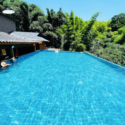 Shunan Bamboo Sea Jingyi Beiyuan Hotel Hotels near Emerald Gallery