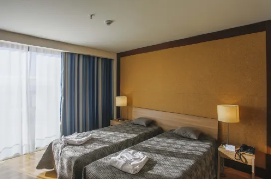 Antillia Hotel - ที่มีที่จอดรถ