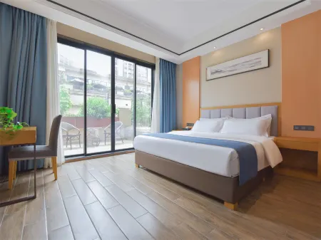 Lanting Culture Theme Hotel