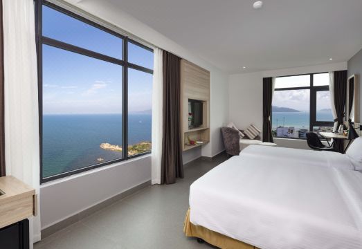 안리존 호텔 오션뷰 발코니 전망