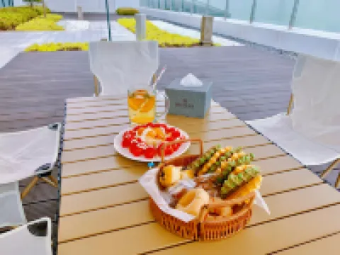 Hongyue·Yingsu Hotel (Zigong High-Speed Railway Station) Hotels in Zigong