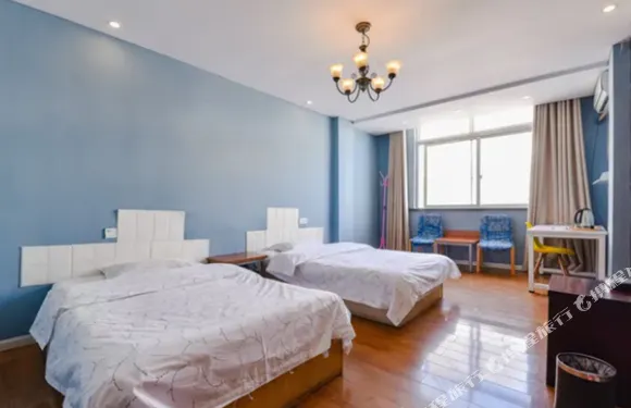 潢川彩虹主題酒店