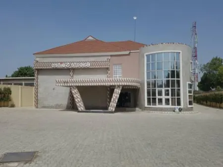 Babale Suites Отели в г. Кано