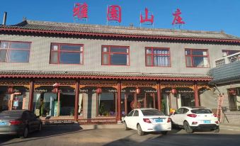 Elegant Garden Villa Hotel