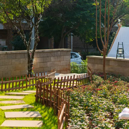 Zhimo Homestay (Wanfeng Linfenglin Huajing Branch)