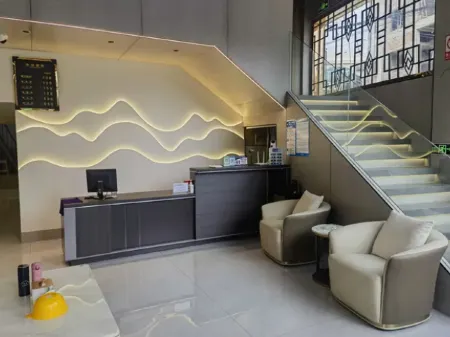 Fengqing Fuxin Express Hotel Отели рядом с достопримечательностью «Fengqing Dianhong First Village Scenic Area»